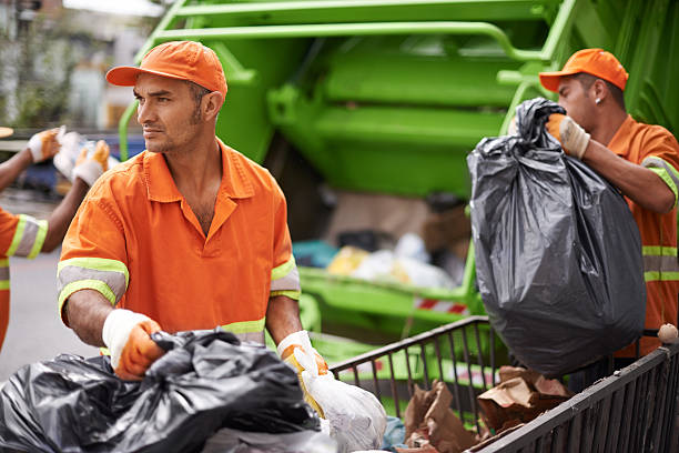 Best Yard Waste Removal  in Spring Grove, IL